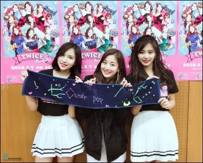 Qui sont elles de gauche à droite ?