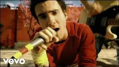 Quelle chanson de 2004 est au répertoire de Maroon 5 ?