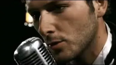 ''U-Turn (Lili)'' du groupe AaRON a été utilisé pour le film ''Je vais bien, ne t'en fais pas'' dans lequel a joué un acteur qui avait le rôle de Chabert dans ''Les Choristes''. Quel est son nom ?