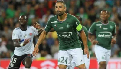 Le nombre de buts en carrière en club de Zinédine Zidane (France) par rapport à celui de Rivaldo (Brésil)...