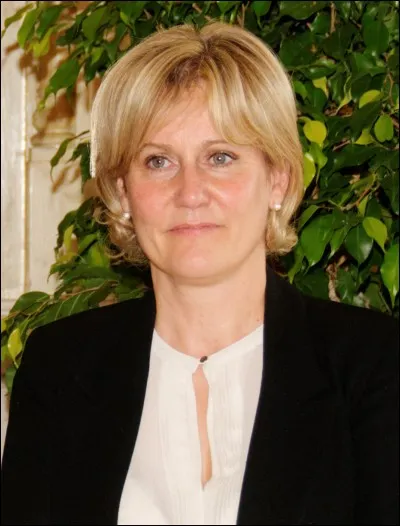 Qui est cette femme politique ?