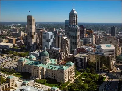 Cette ville du Midwest des Etats-Unis, capitale de l'Indiana, c'est :