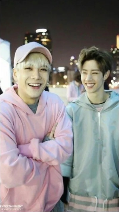 Qui sont-ils de gauche à droite ?