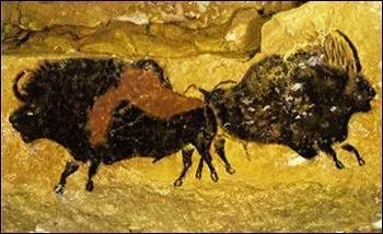 Les couleurs les plus utlises taient le noir et le rouge.