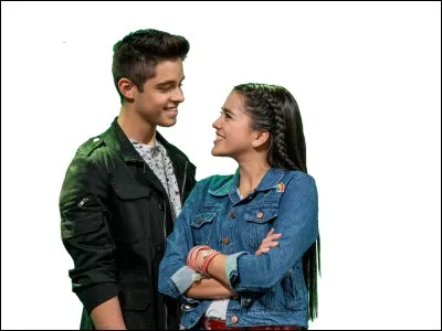 On dirait bien que Kally et ----- sont contents.