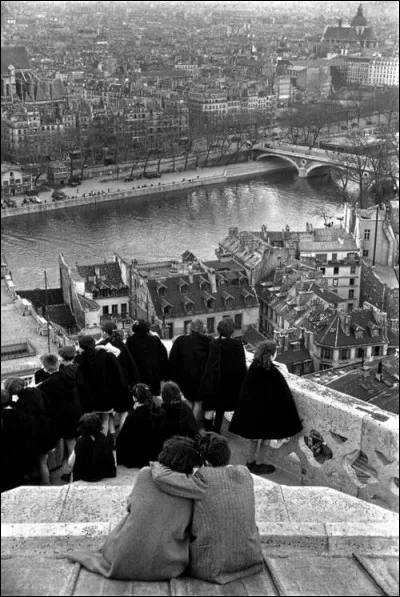 C'est Henri Cartier-Bresson qui a r&eacute;alis&eacute; cette vue.