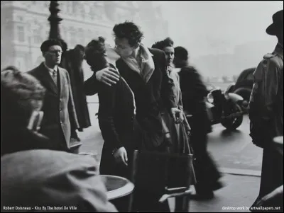 Quelques secondes de pause, pour l'&eacute;ternit&eacute; d'une image...Cette tr&egrave;s c&eacute;l&egrave;bre photographie fut &eacute;galement r&eacute;alis&eacute;e par Henri Cartier-Bresson.