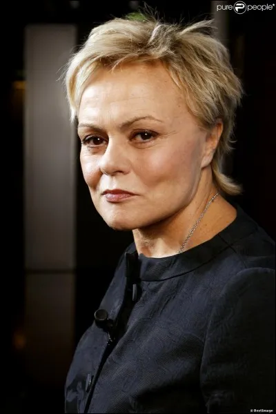 Qui est cette humoriste ?