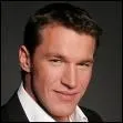Dans quelle cole tait inscrit Benjamin Castaldi ?