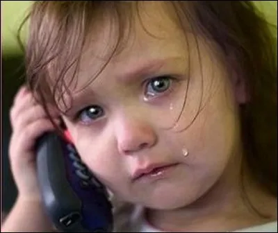 Qui était l'interprète de la chanson 'Le téléphone pleure' ?