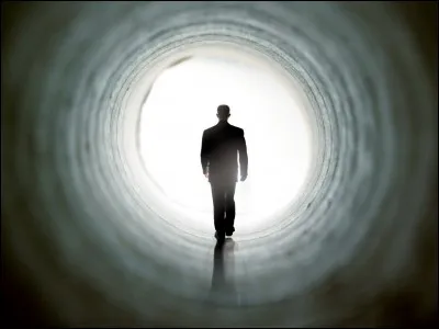 Lequel de ces personnages est mort ?