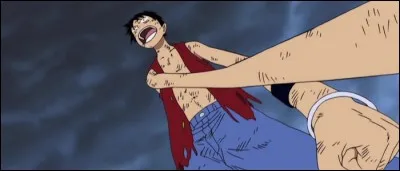 Épisode 186 - Dans quel objet la main de Luffy est-elle bloquée après son premier affrontement avec Ener ?