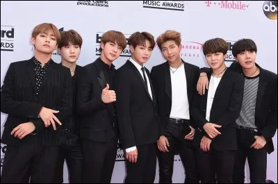 Quel CD des BTS n'existe pas ?