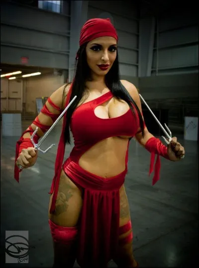 Qui a créé Elektra ?