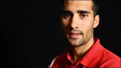 A part d'une paire de skis, de quoi a-t-on besoin au biathlon ?