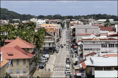 Quel est le chef-lieu de la Guyane ?