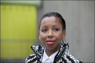 Cette femme de lettres française, a remporté le prix Femina en 2001 puis le prix Goncourt en 2009 pour "Trois Femmes puissantes".