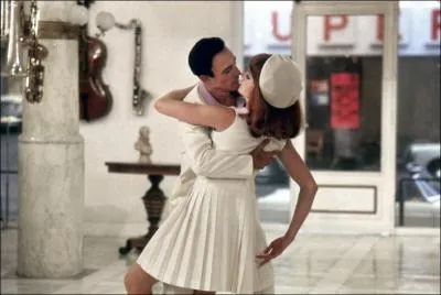 Pour laquelle des deux soeurs va-t-il craquer ?