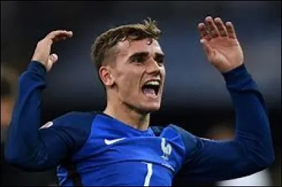 Combien de buts Antoine Griezmann a-t-il inscrits avec la France ?