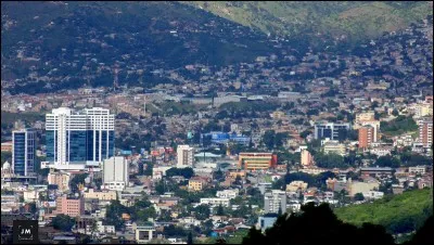 Cette ville d'Amérique centrale, capitale du Honduras, c'est :