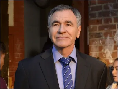 Le père de Julien (Michel) se nomme :