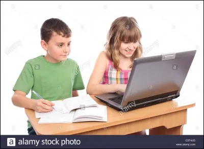 Tu dois réaliser un exposé en binôme, et ton professeur te met avec une personne atteinte d'autisme :