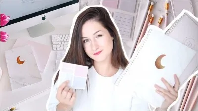 Quel est le nom de sa chaîne de vlogs ?