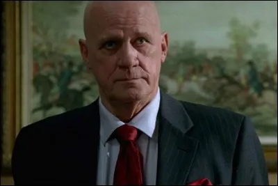 Comment s'appelle ce général ?