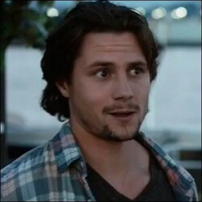 Comment s'appelle le fils de T-Bag ?