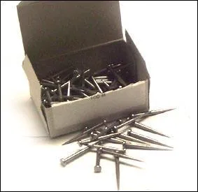 J'ai construit une niche pour mon chien. J'ai utilis une bote de150 clous. Les 50 premiers se brisrent et 10 furent perdus. Quel est le pourcentage des clous utiliss?