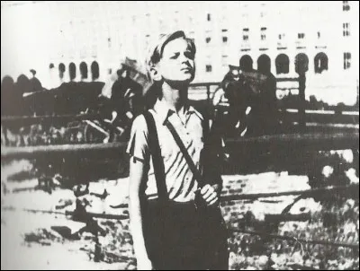 "Allemagne année zéro" est un film de...