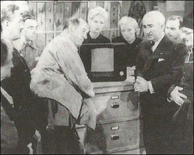 Quel est ce film où l'on voit Raimu écouter l'appel du Maréchal ?