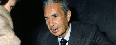 Comment s'appelle l'ancien chef du gouvernement italien assassiné par les brigades rouges?