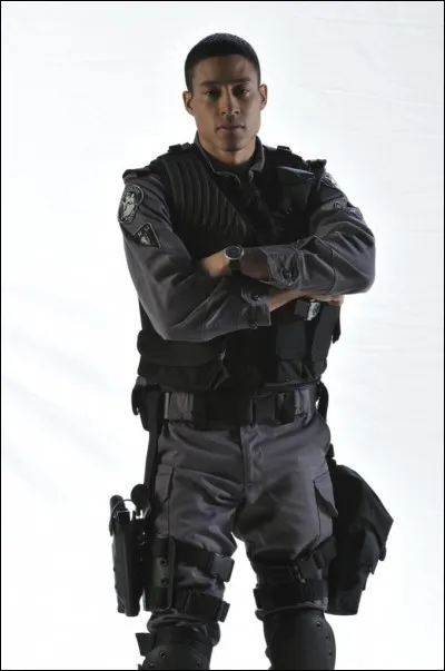 Comment Lewis Young (Lew) est-il mort ?