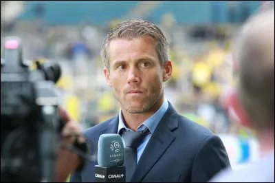 Quelle est la p&eacute;riode d'activit&eacute; en &eacute;quipe de France de Micka&euml;l Landreau ?