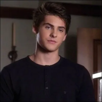 Qui est-ce ? (personnage et acteur)