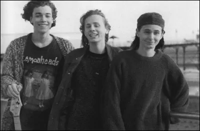 Dans quel établissement scolaire fait-il leur connaissance ?