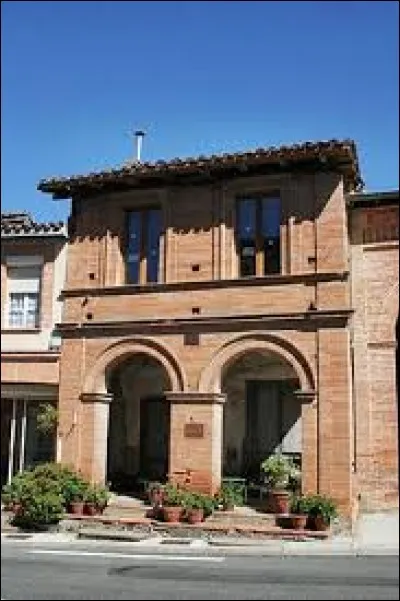 Monblanc est un village d'Occitanie situé dans le département ...