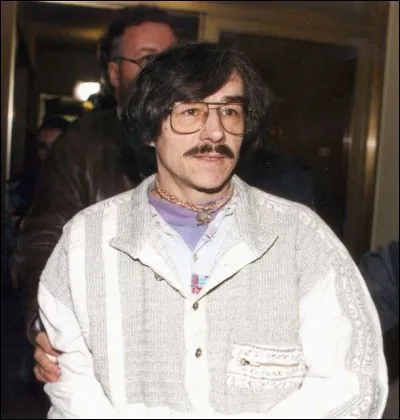 Quelle est la nationalité de Roger Andermatt qui a tué entre 22 et 27 personnes, essentiellement des femmes entre 65 et 95 ans, entre 1995 et 2001 ?