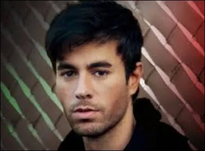 Le chanteur Enrique Iglesias est d'origine italienne.