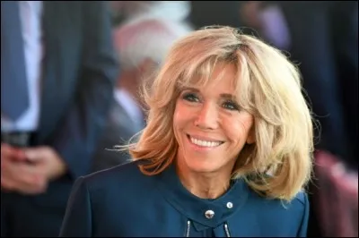 Quelle matière enseignait Brigitte Trogneux avant de devenir l'épouse du président Macron ?