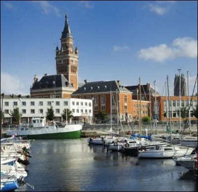 Quelle ville du Nord a changé trois fois de pays le 25 juin 1658 ?