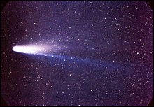Nous avons observé la comète de Halley la dernière fois en 1986. En quelle année l'apercevra-t-on la prochaine fois ?