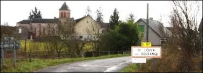 Commune de l'ancienne région Auvergne, dans les Basses Marches du Bourbonnais, Saint-Léger-sur-Vouzance se situe dans le département ...