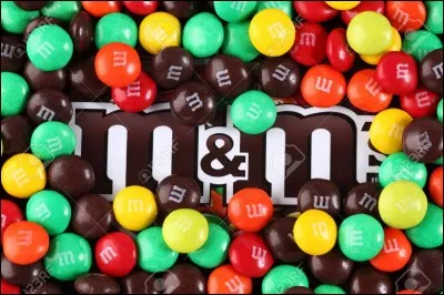 Le magasin de M&M's est-il grand ou petit ?