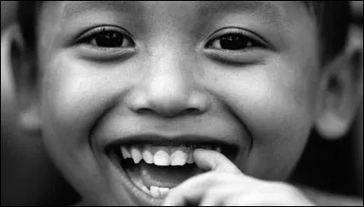 Quels muscles interviennent aussi bien pour sourire que pour mastiquer ?