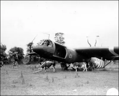 En quoi ont été entièrement construits les planeurs Horsa ?