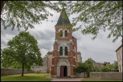 Commune d'Auvergne-Rhône-Alpes, Fourilles se situe dans le département ...