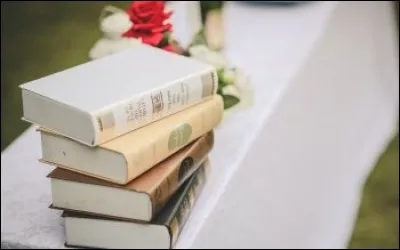 Savez-vous qui a écrit "La Reine Margot" ?