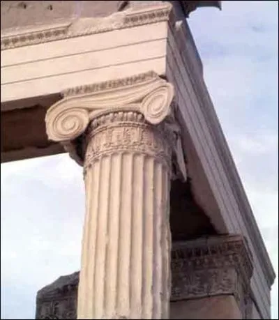 Ce chapiteau est de style ...